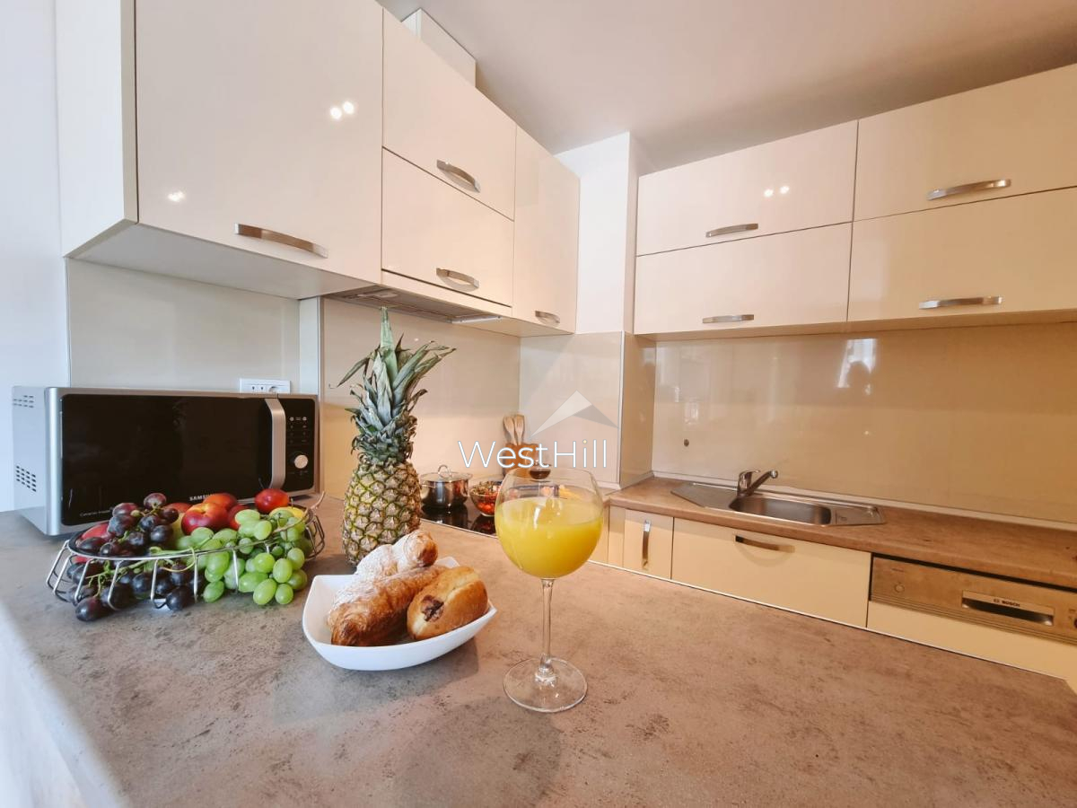 Apartamento en Budva, Montenegro, 61 m² - imagen 12