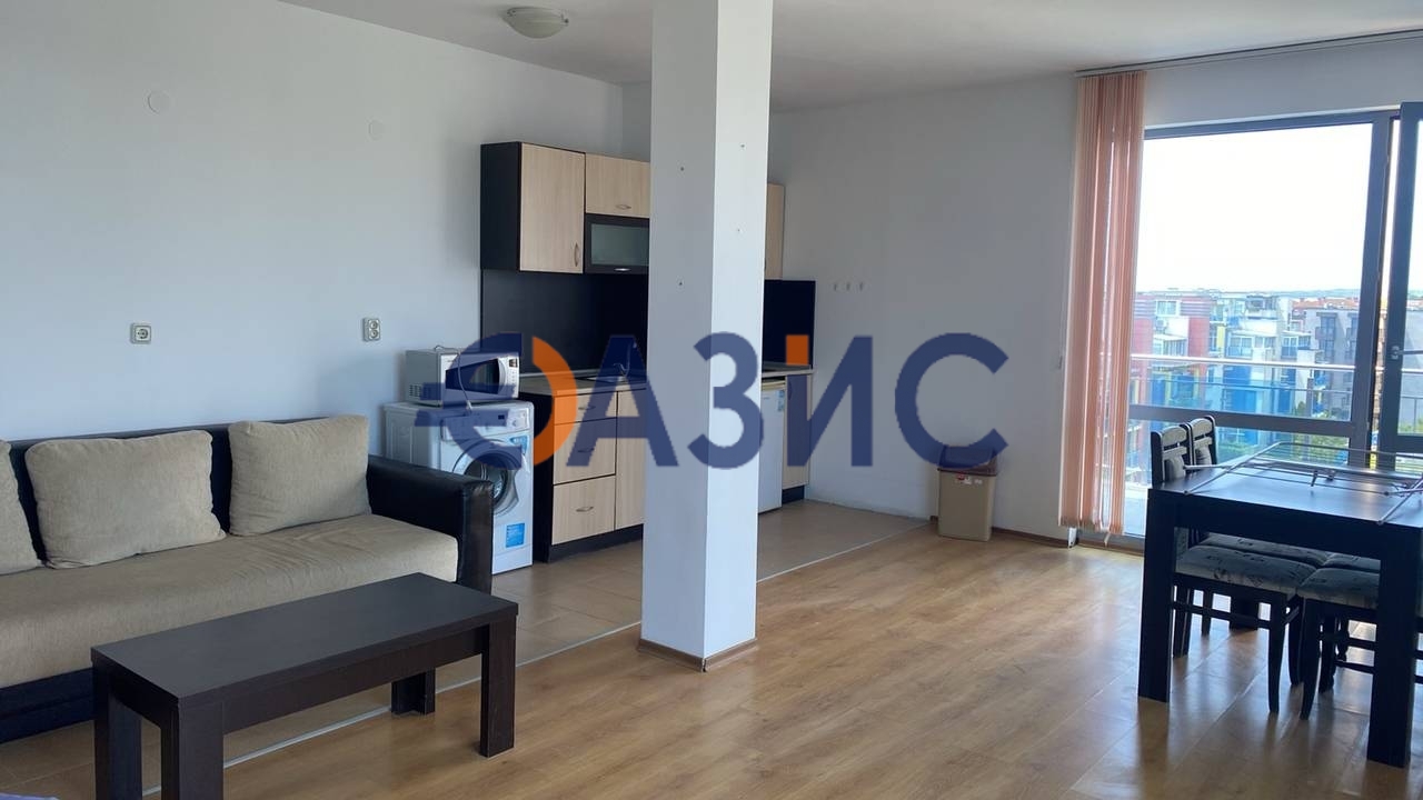 Appartement à Slantchev Briag, Bulgarie, 98.7 m² - image 2