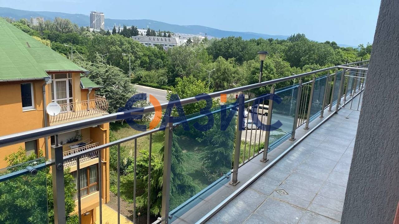 Appartement à Slantchev Briag, Bulgarie, 98.7 m² - image 6