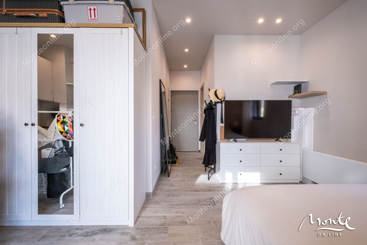 Appartamenti a Tivat, Montenegro, 24.5 m² - foto 4