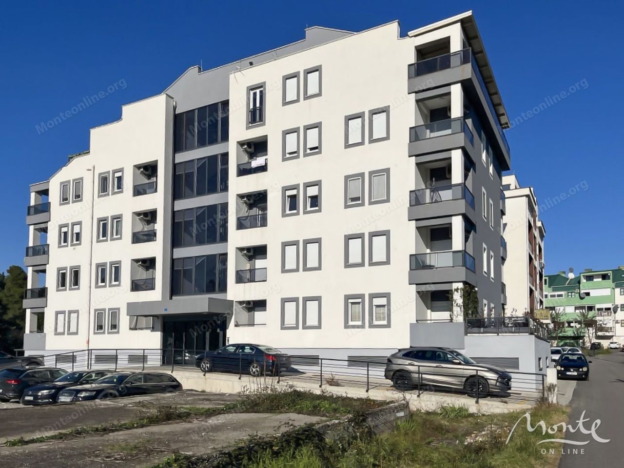 Apartment in Podgorica, Montenegro, 67 m² - picture 10