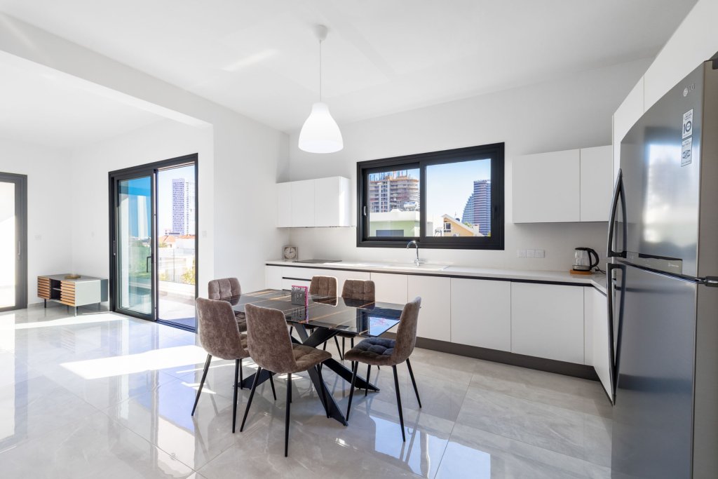 Apartment in Limassol, Cyprus, 145 m² - picture 5