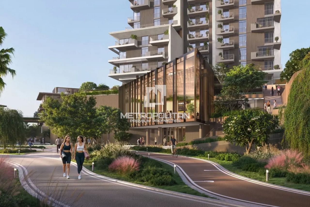 Apartment in Dubai, UAE, 93 m² - picture 1