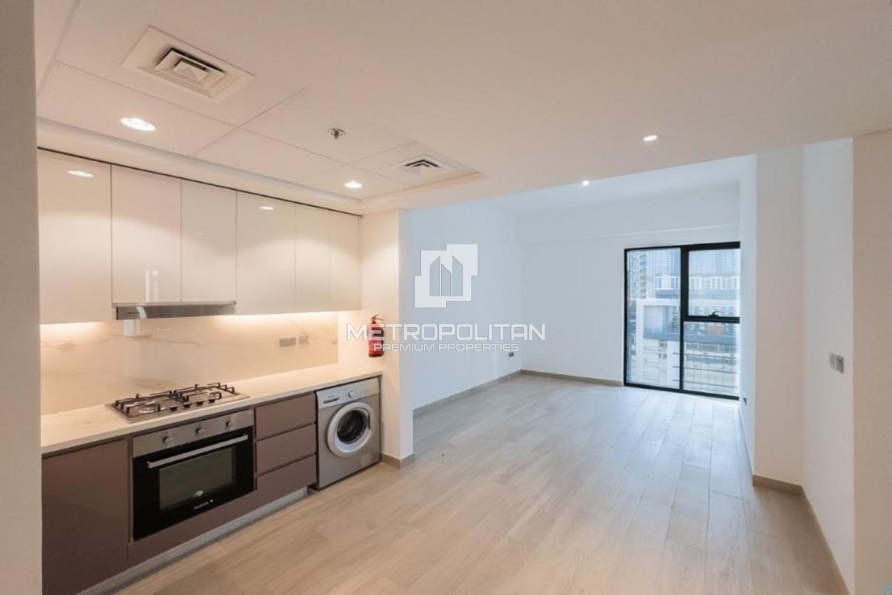 Apartamento en Dubái, EAU, 84 m² - imagen 1