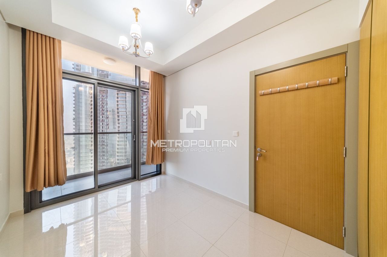 Apartment in Dubai, UAE, 77 m² - picture 11