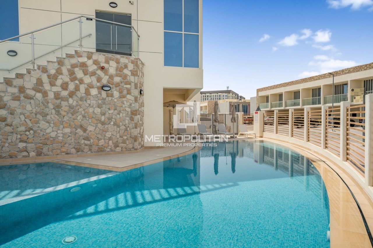 Casa adosada en Dubái, EAU, 65 m² - imagen 11