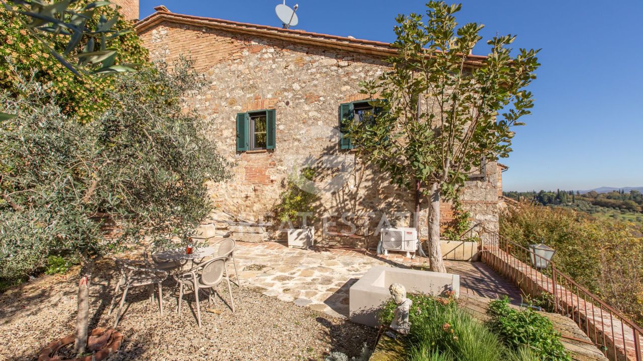 Apartment in Cetona, Italy, 164.1 m² - picture 2