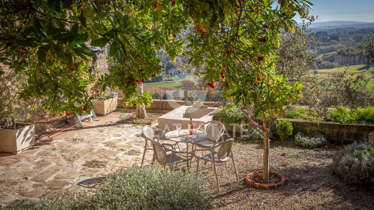 Apartment in Cetona, Italy, 164.1 m² - picture 7