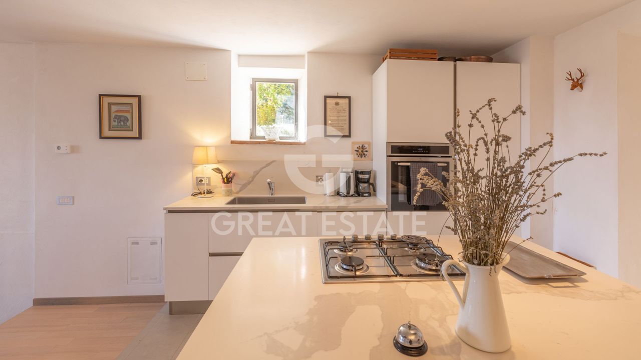 Apartment in Cetona, Italy, 164.1 m² - picture 14