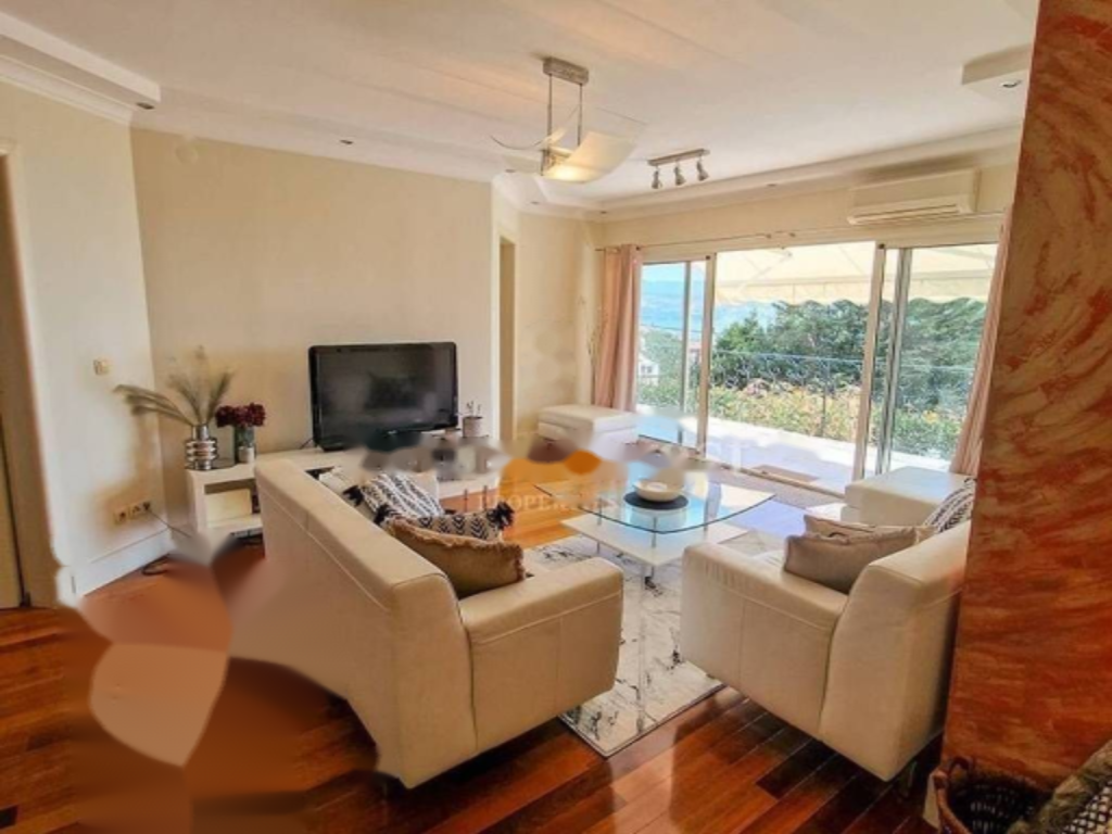 Flat in Opatija, Croatia, 92 m² - picture 1