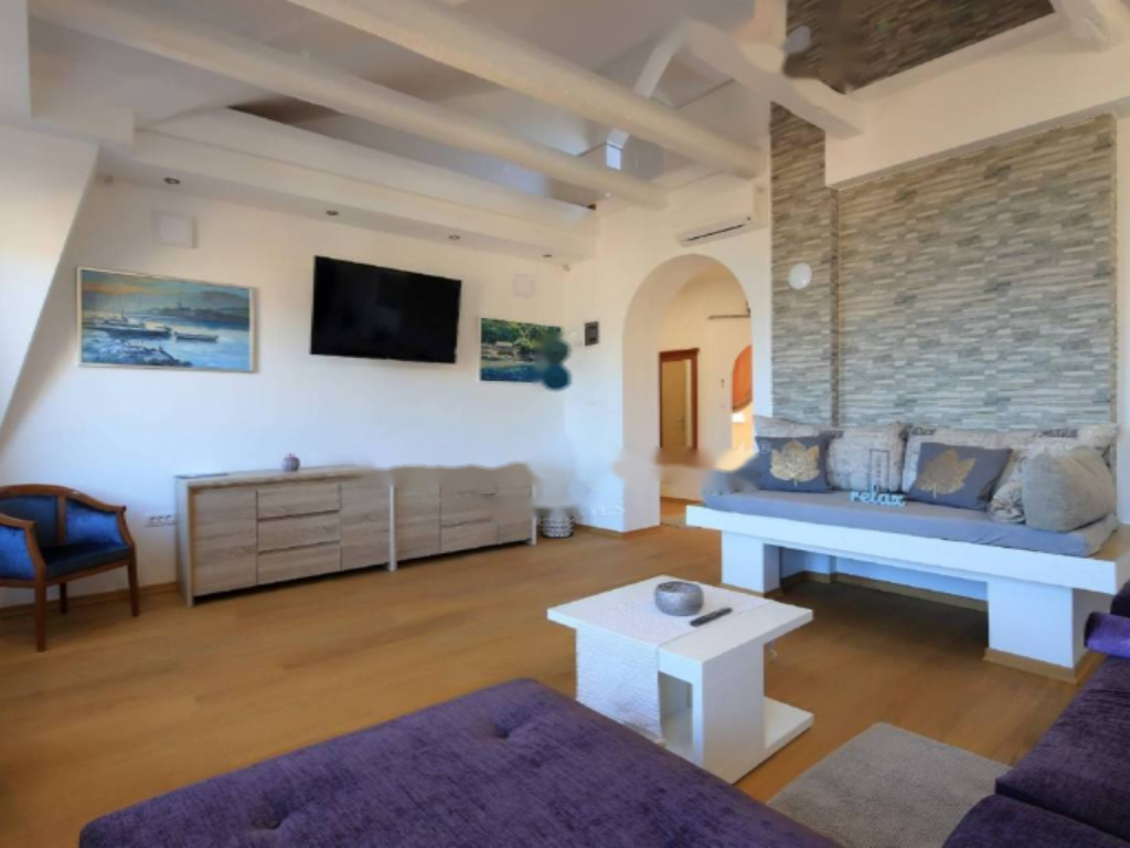 Appartamento a Opatija, Croazia, 170 m² - foto 1