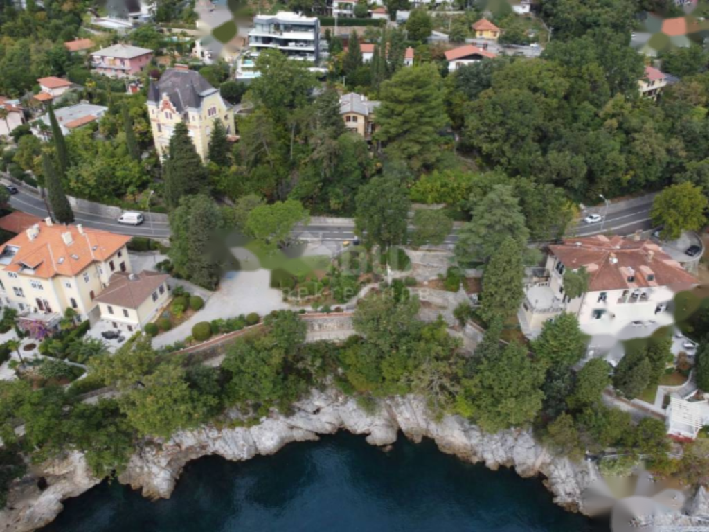 Flat in Opatija, Croatia, 190 m² - picture 2