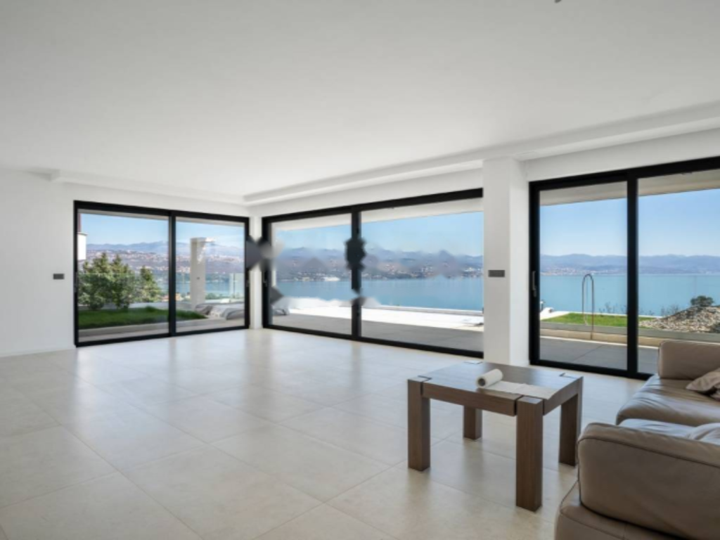 Flat in Opatija, Croatia, 251 m² - picture 2