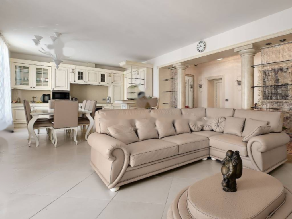 Flat in Opatija, Croatia, 142 m² - picture 2