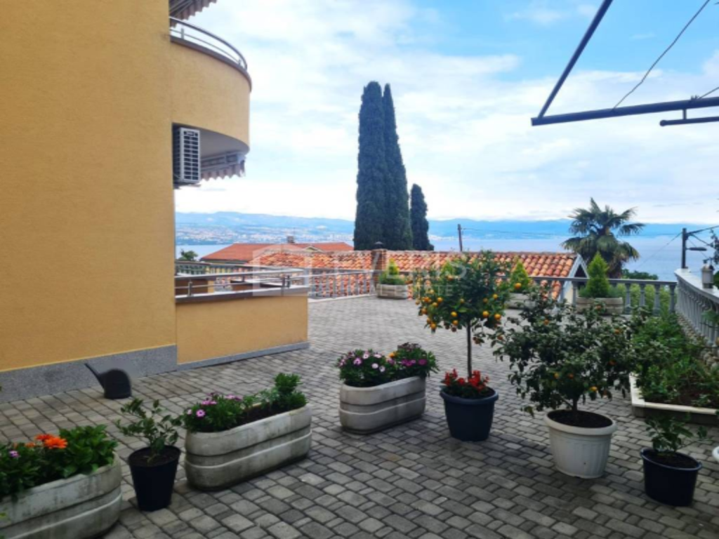 Appartement à Opatija, Croatie, 29 m² - image 4