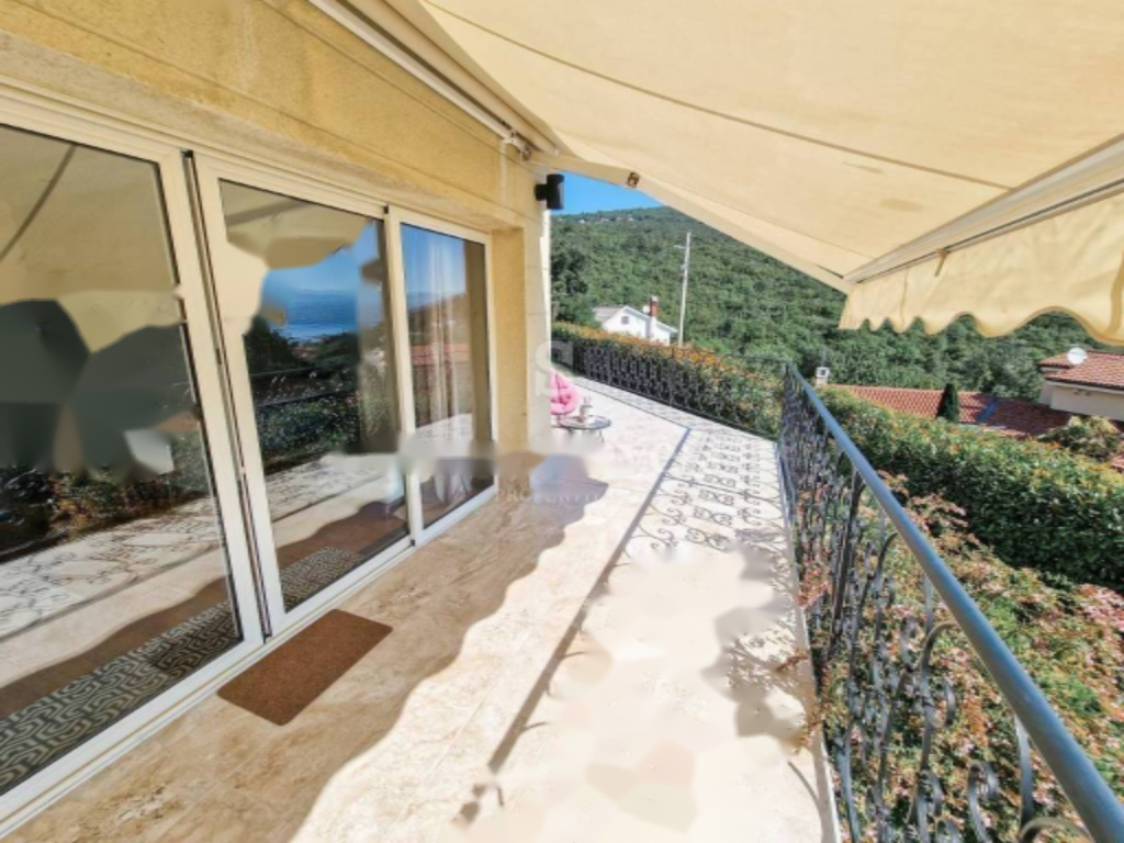 Flat in Opatija, Croatia, 92 m² - picture 7