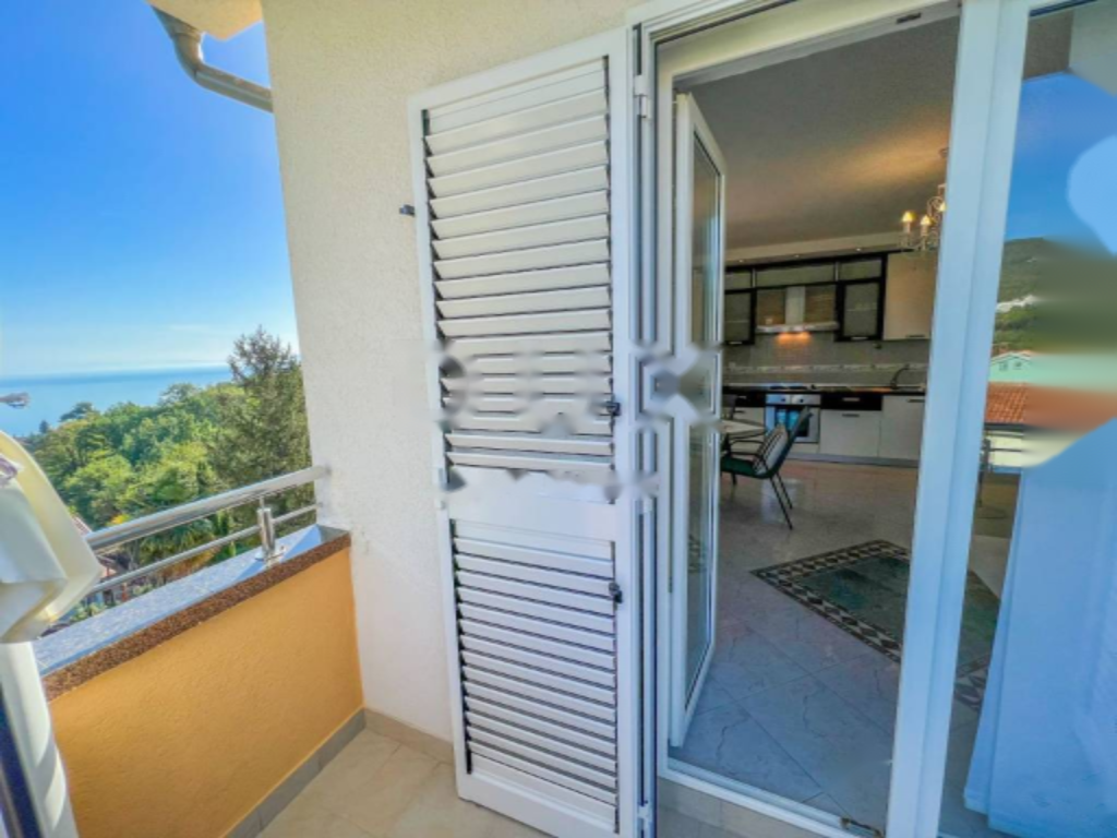Piso en Opatija, Croacia, 86 m² - imagen 8