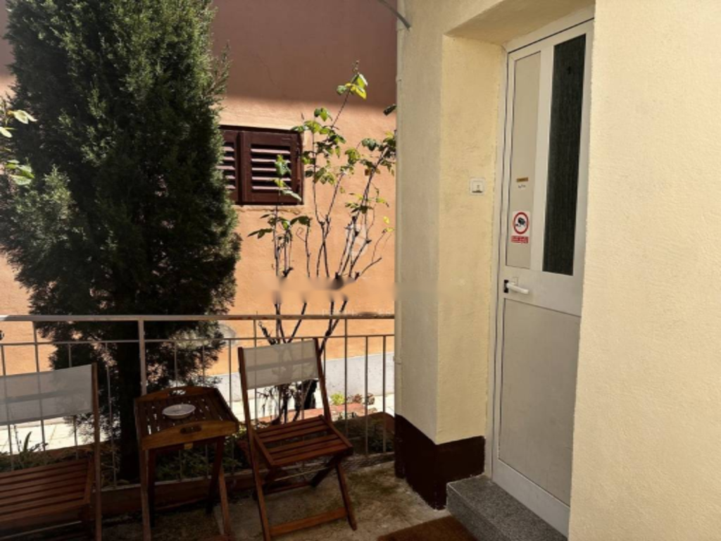 Flat in Opatija, Croatia, 50 m² - picture 8