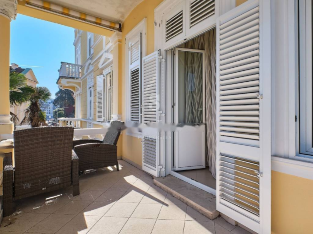 Flat in Opatija, Croatia, 142 m² - picture 9