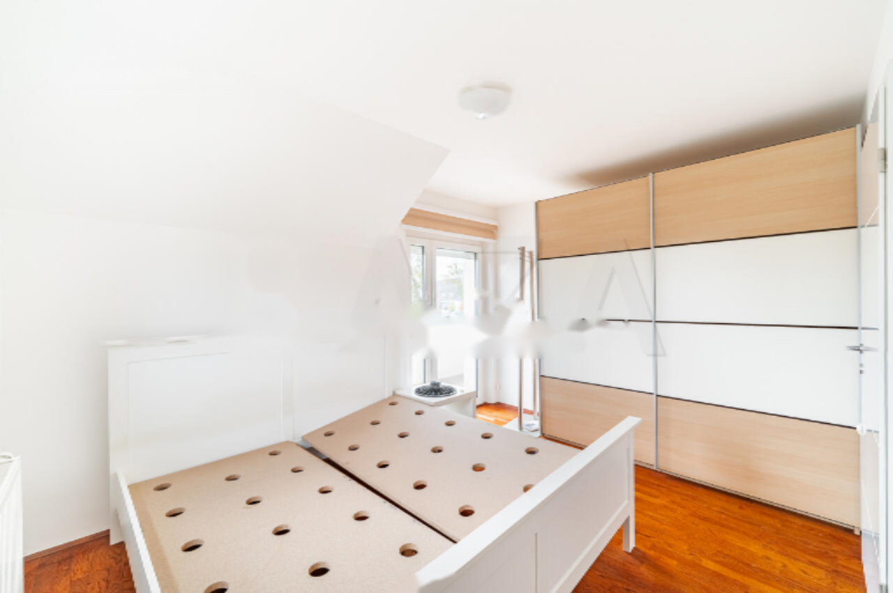 House in Ljubljana, Slovenia, 186 m² - picture 9