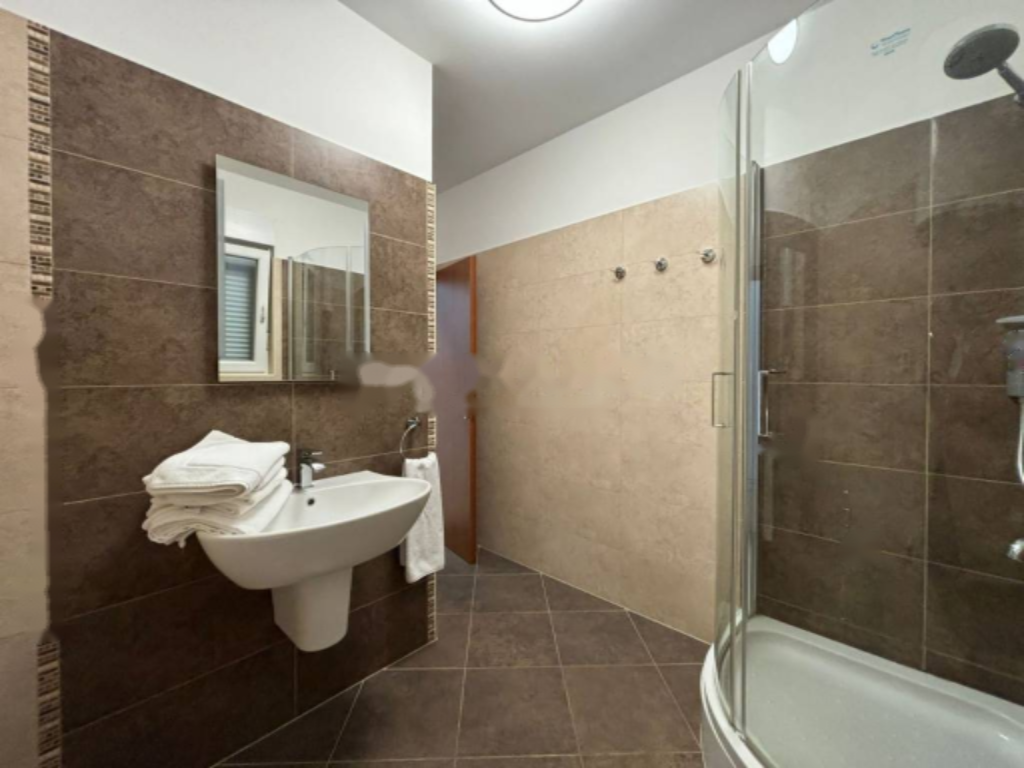 Flat in Opatija, Croatia, 130 m² - picture 11