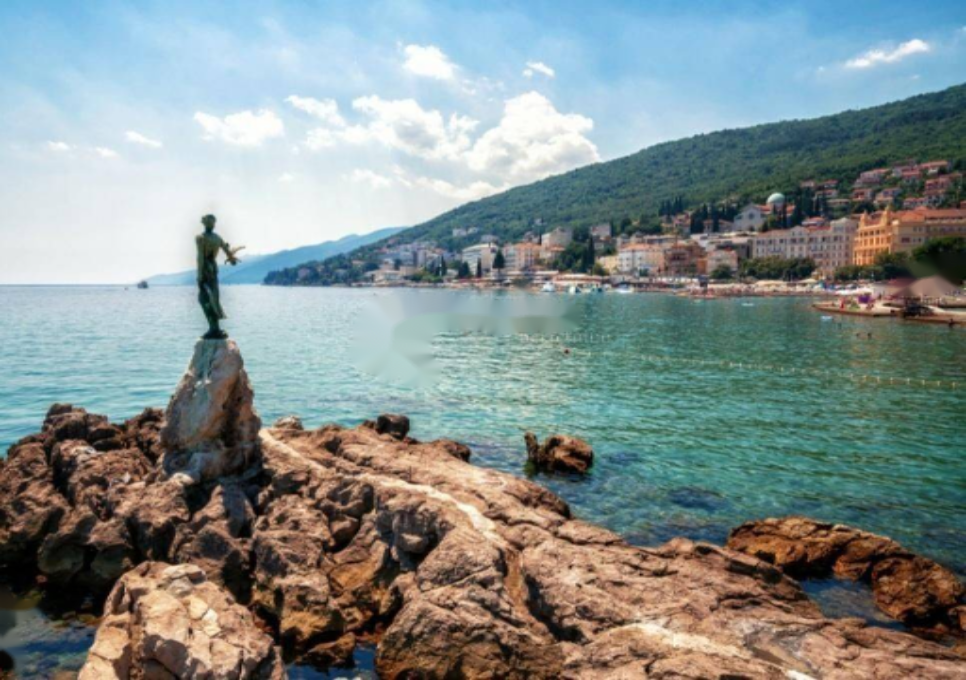 Flat in Opatija, Croatia, 126 m² - picture 12