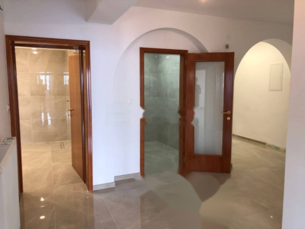 Flat in Opatija, Croatia, 205 m² - picture 14