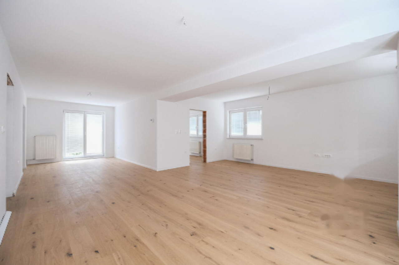 House in Ljubljana, Slovenia, 338 m² - picture 14