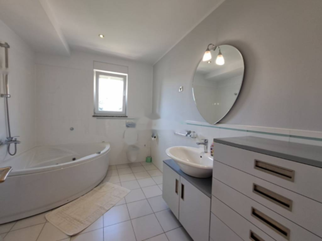 Piso en Opatija, Croacia, 173 m² - imagen 19