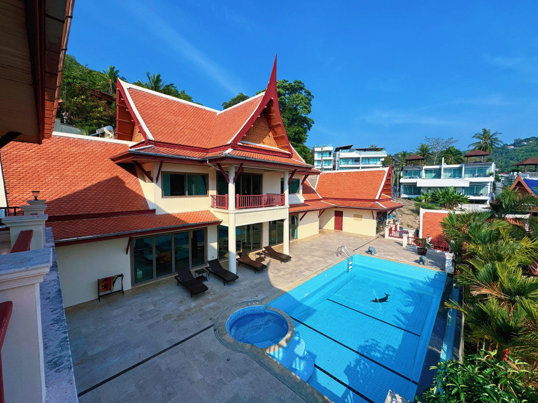 House in Phuket, Thailand, 1 215 m² - picture 1