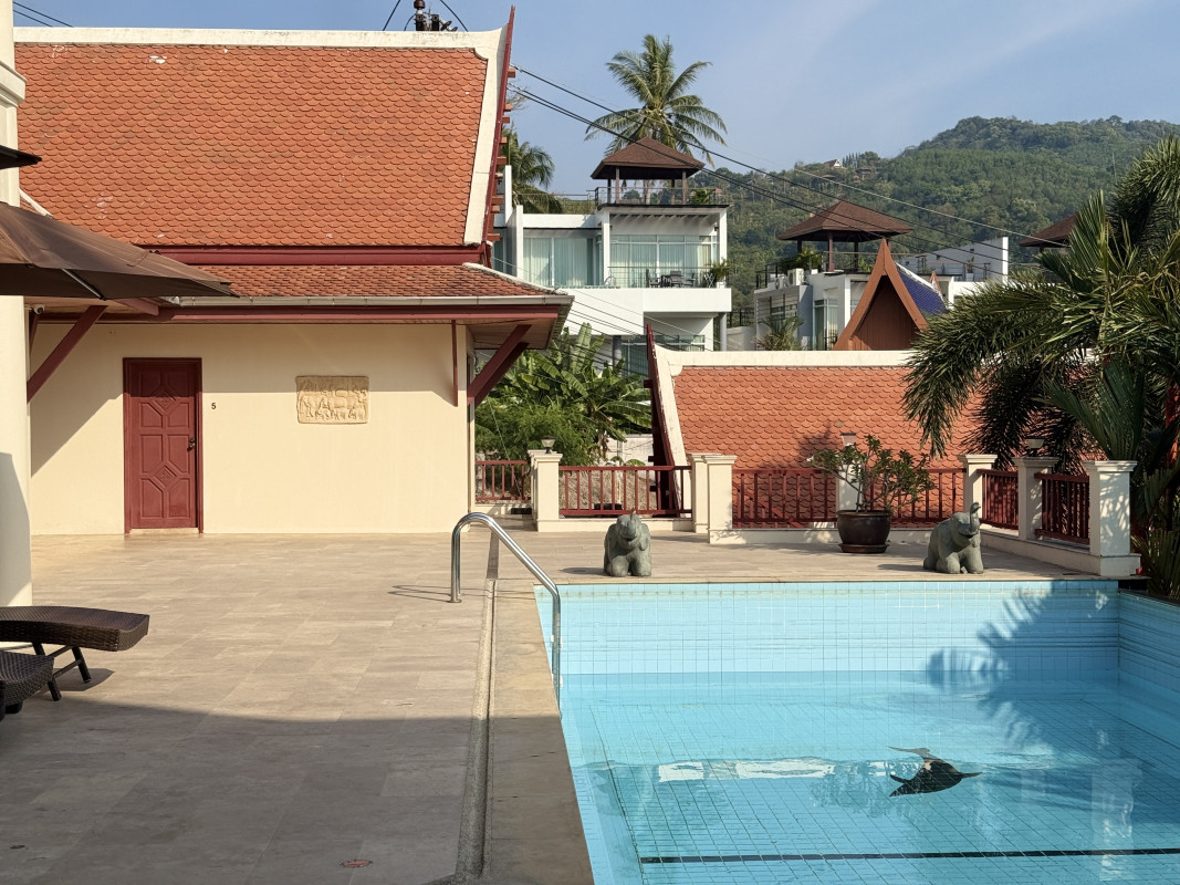 House in Phuket, Thailand, 1 215 m² - picture 2