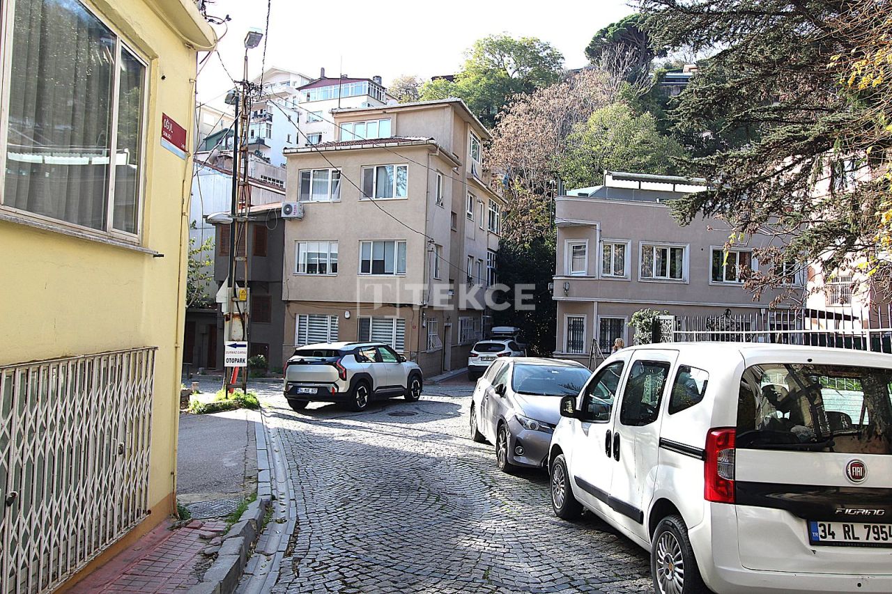 Apartment in Istanbul, Turkey, 135 m² - picture 3