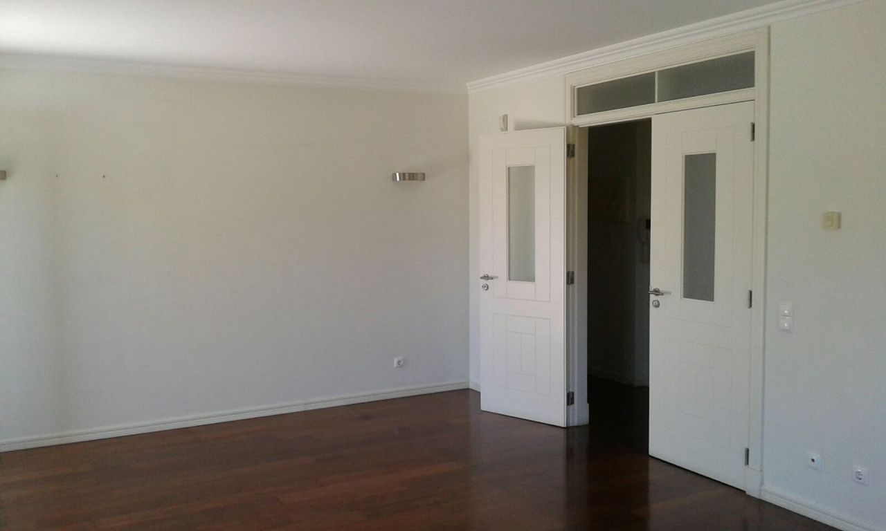 Appartement à Estoril, Portugal, 123 m² - image 7