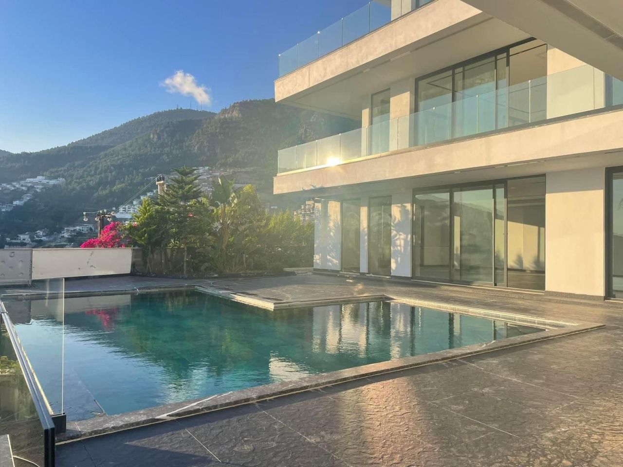Villa à Alanya, Turquie, 680 m² - image 3