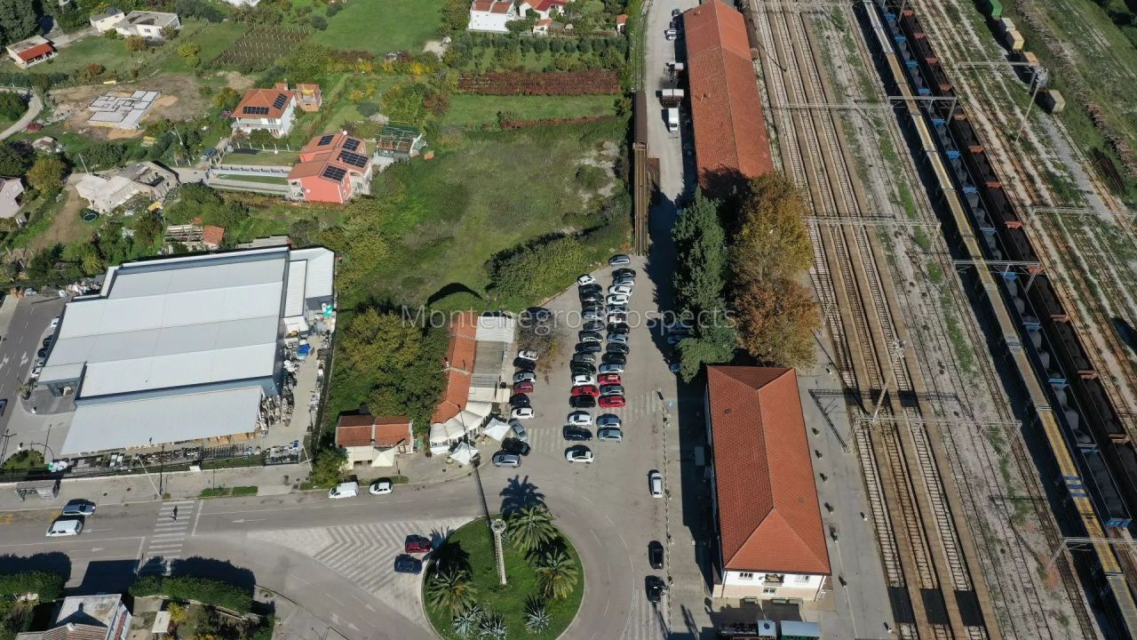 Land in Bar, Montenegro, 4 101 m² - picture 2