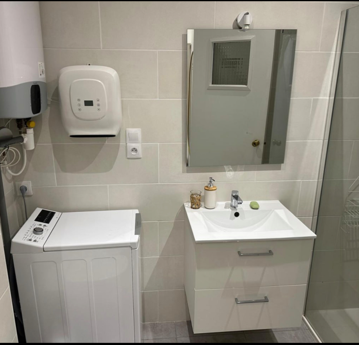 Flat in Nice, France, 24 m² - picture 11