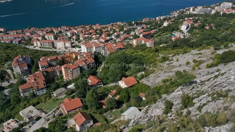 Terreno en Dobrota, Montenegro, 1 892 m² - imagen 4