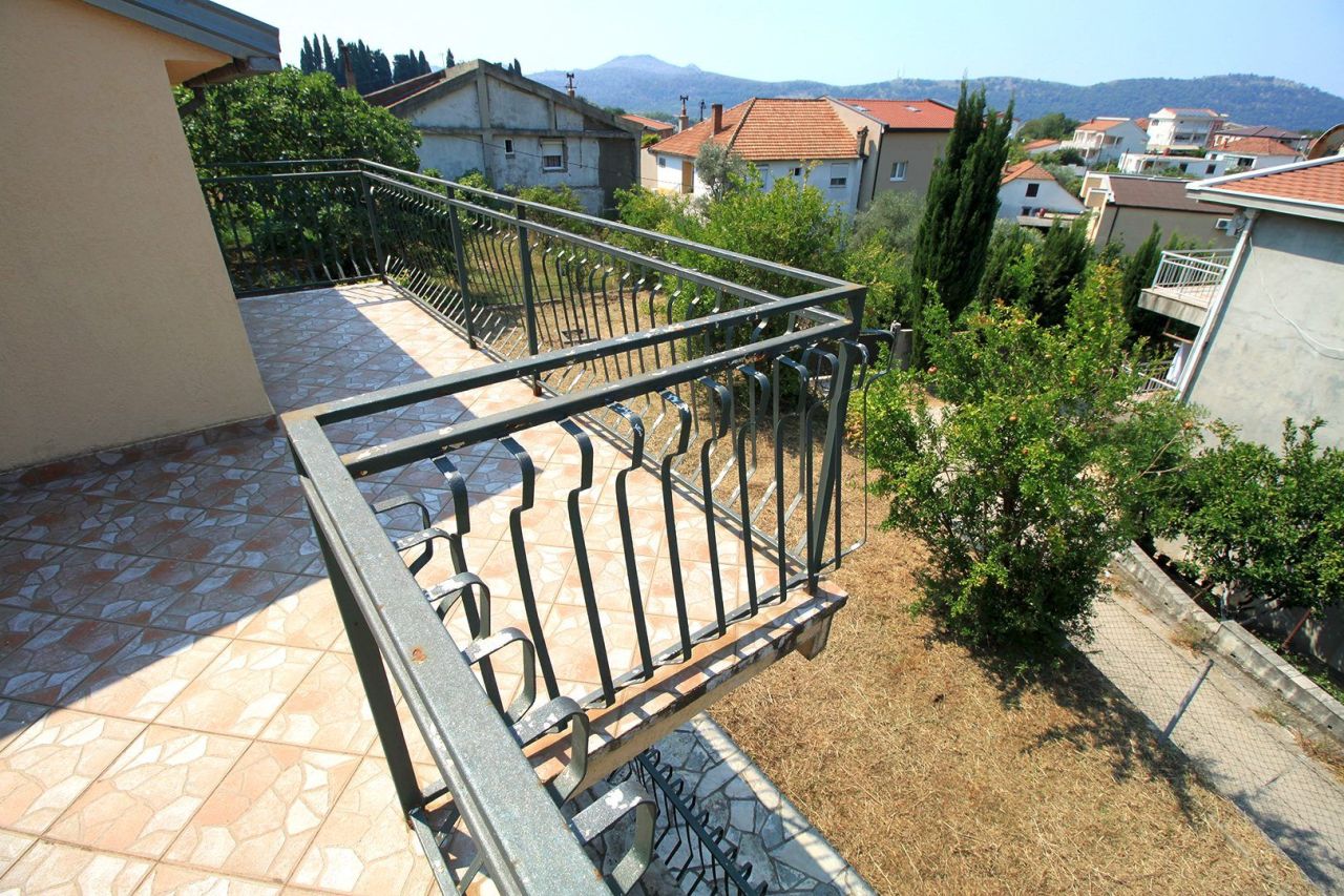 Casa en el Bar, Montenegro, 188 m² - imagen 12