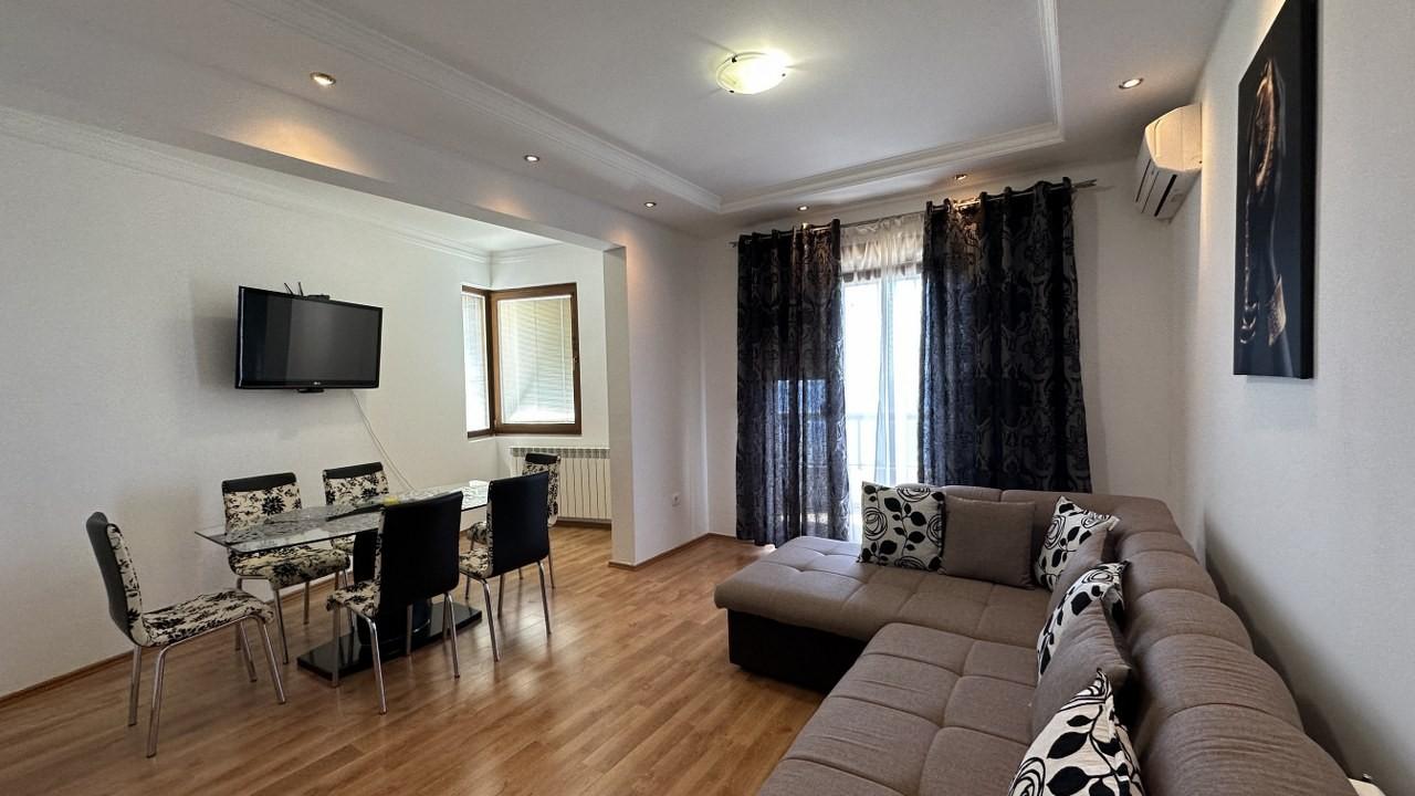 Appartamento a Dobra Voda, Montenegro, 63 m² - foto 2