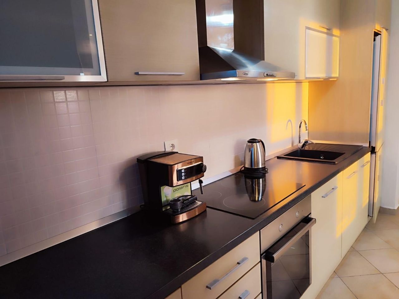 Appartamento a Dobra Voda, Montenegro, 102 m² - foto 4