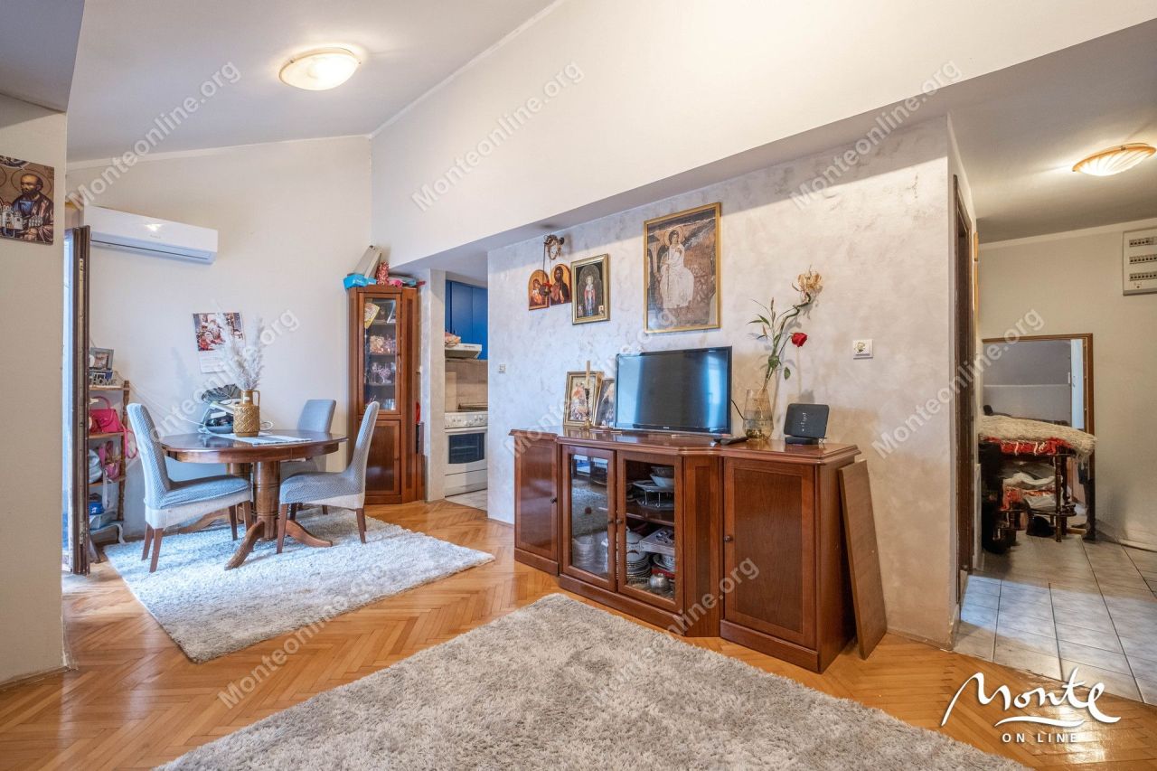 Appartement à Tivat, Monténégro, 63 m² - image 12