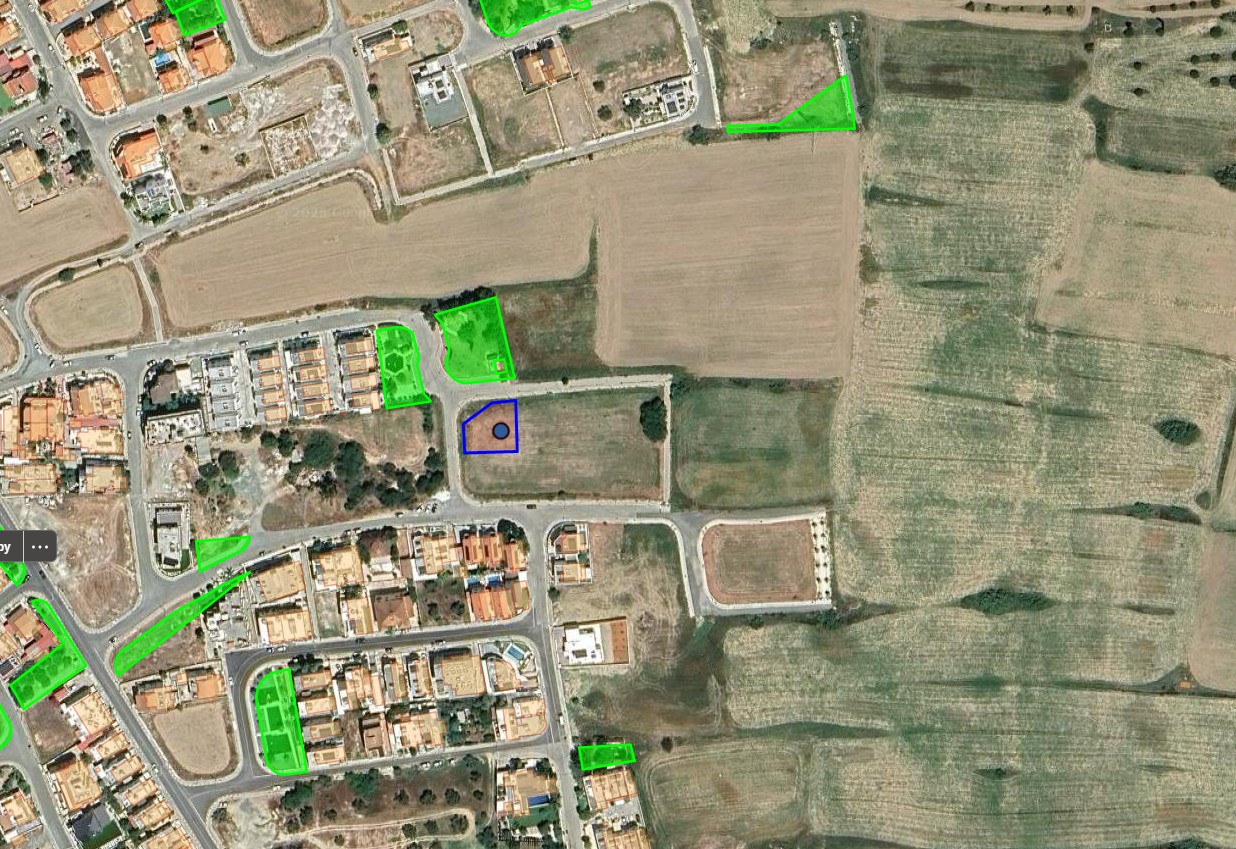 Terreno a Larnaca, Cipro, 557 m2 - foto 1