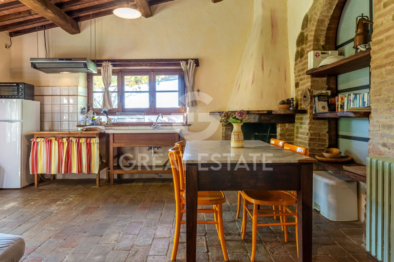 Maison à Citta della Pieve, Italie, 369.25 m² - image 11