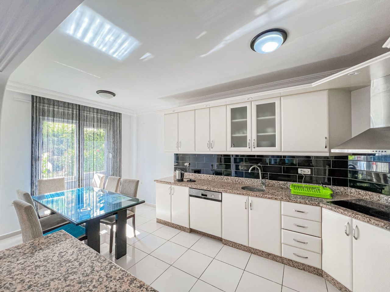 Apartamento en Alanya, Turquia, 150 m² - imagen 3