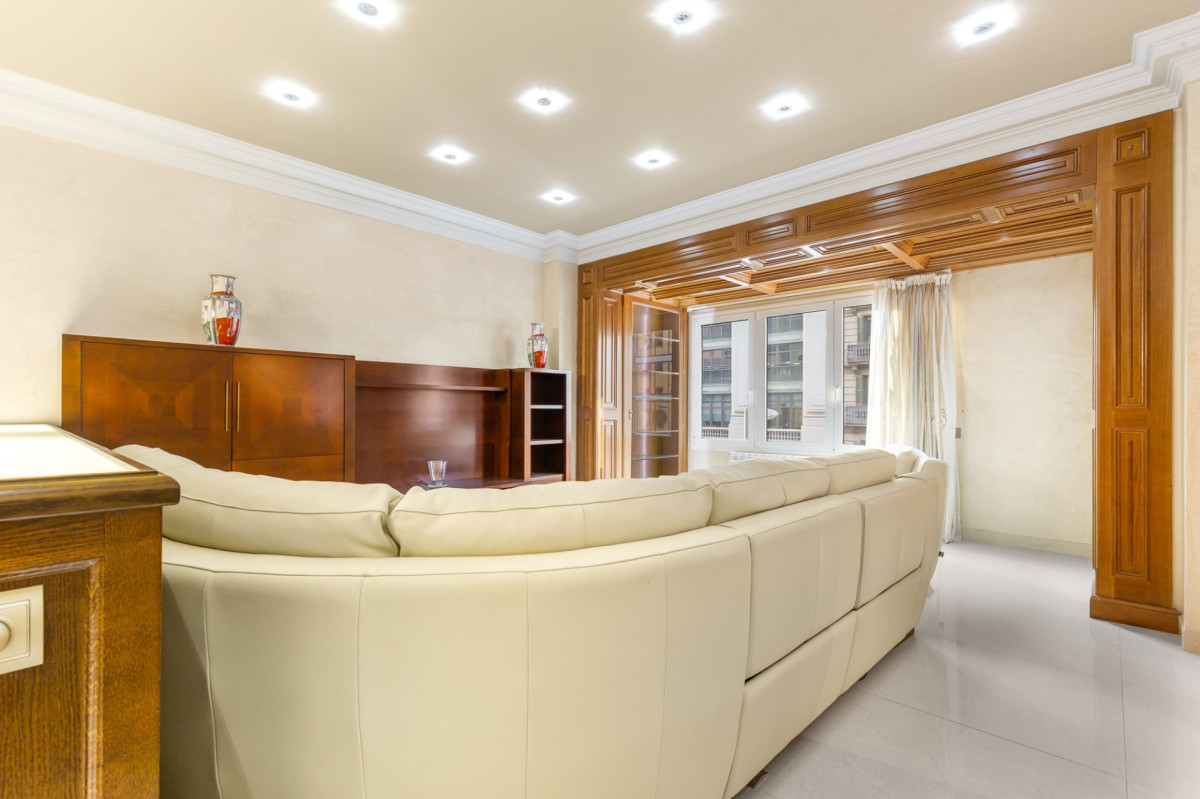 Wohnung in Barcelona, Spanien, 245 m² - Foto 7