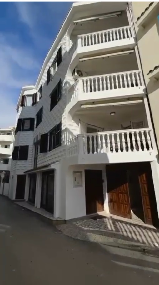 Commercial property in Ulcinj, Montenegro, 400 m² - picture 11