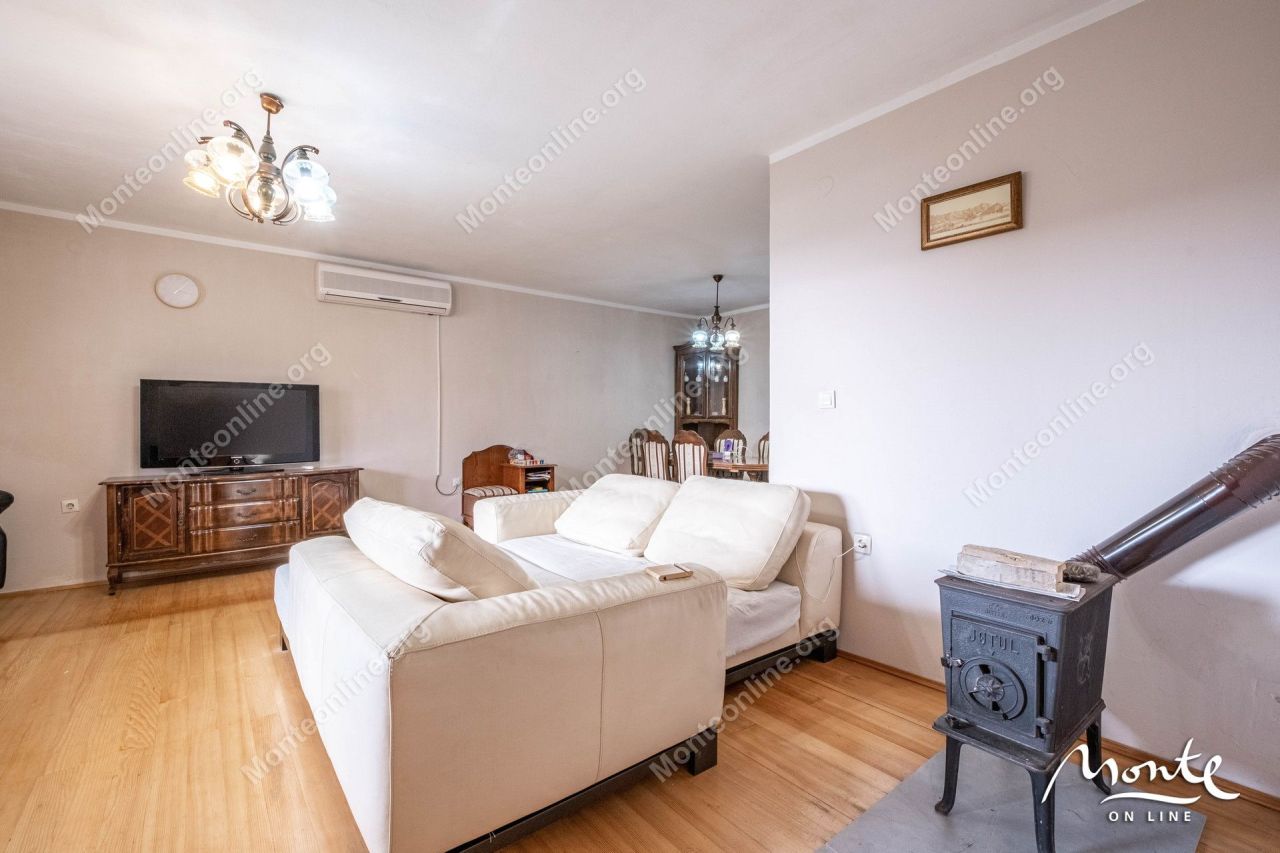 Villa in Tivat, Montenegro, 153 m² - Foto 11