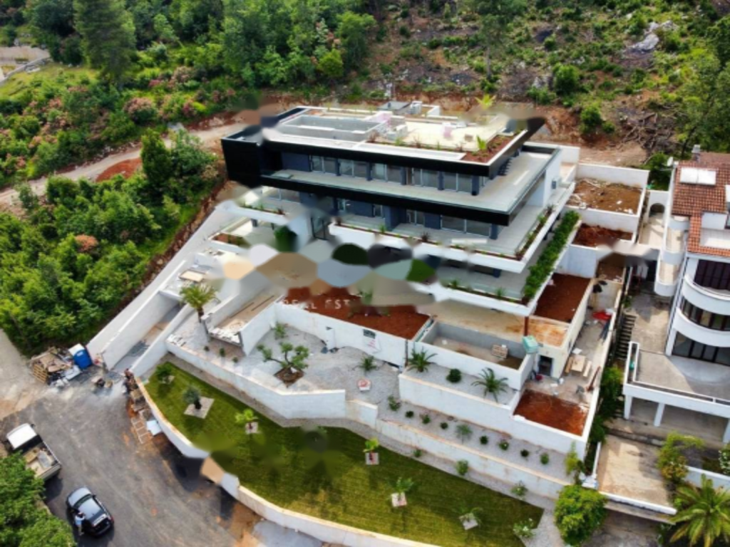 Flat in Opatija, Croatia, 200 m² - picture 1