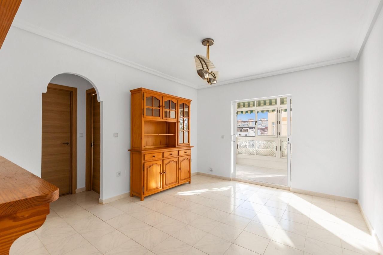 Appartamento a Torrevieja, Spagna, 54 m² - foto 3