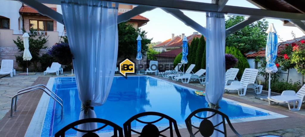 Hotel en Byala, Bulgaria, 1 028 m² - imagen 7